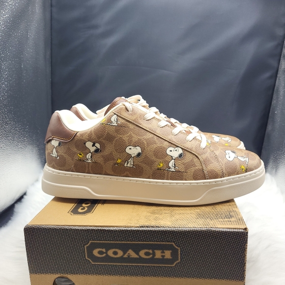 COACH High Line Sneakers with Snoopy Print - Picture 8 of 8